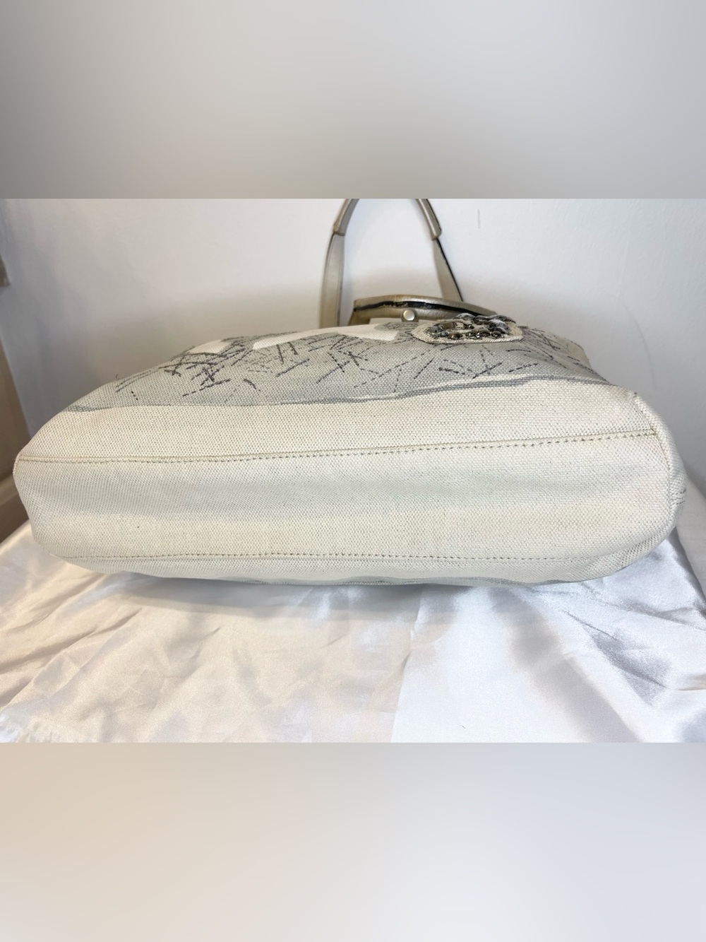 Coach Audrey Leigh Seahorse Beach Tote Bag (Style #17039) Limited Edition - Picture 9 of 17